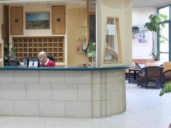 Hi - Pkiin Hostel Buqei'a Екстериор снимка