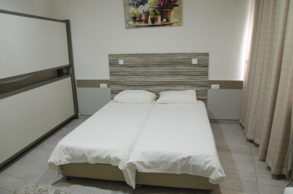 Hi - Pkiin Hostel Buqei'a Екстериор снимка