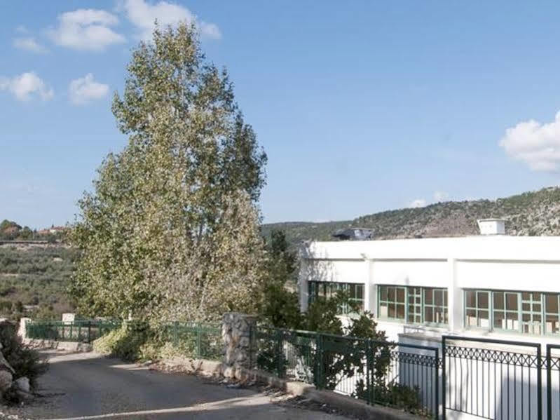 Hi - Pkiin Hostel Buqei'a Екстериор снимка